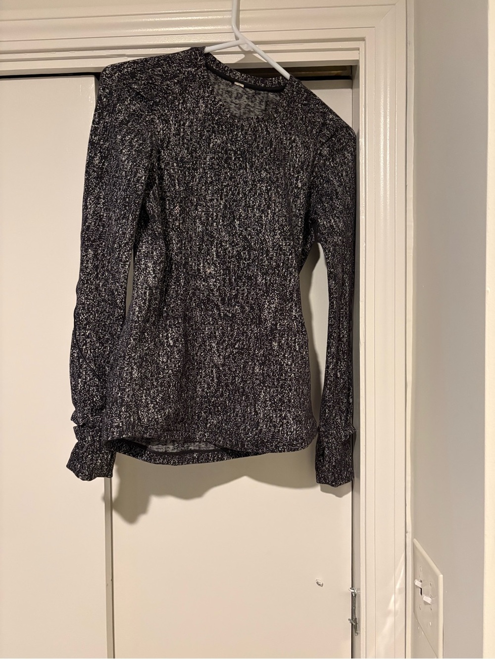 Lululemon Black White Speckled Long Sleeve Size 4
